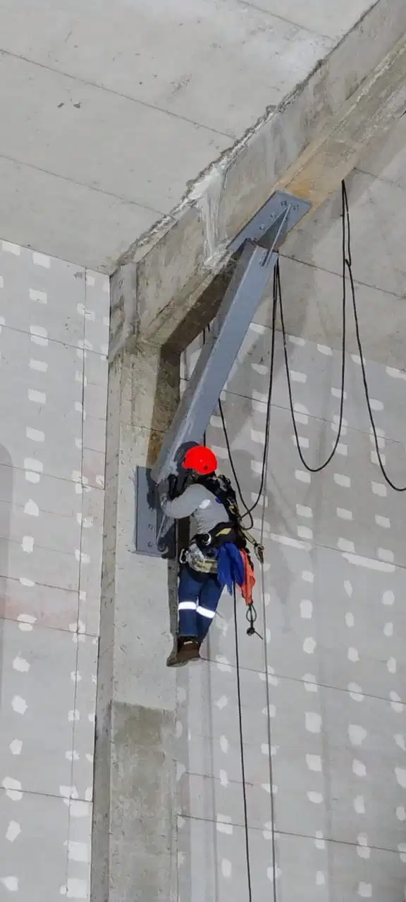 Mantenimiento preventivo en altura